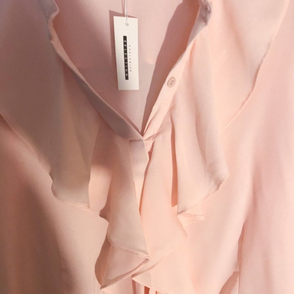 ChicMe Ruffled Peach Blouse - Picture 3 of 6